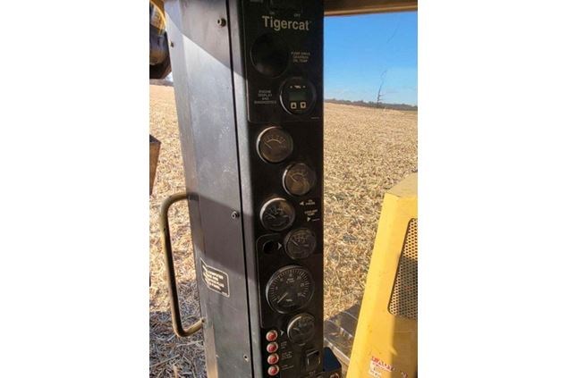 2005 Tigercat 822 Track Feller Buncher